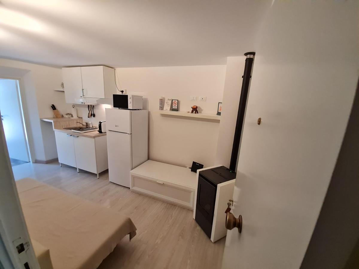 Al Castello - Aeroporto Delle Marche - Ancona Apartment Фалконара Маритима Екстериор снимка