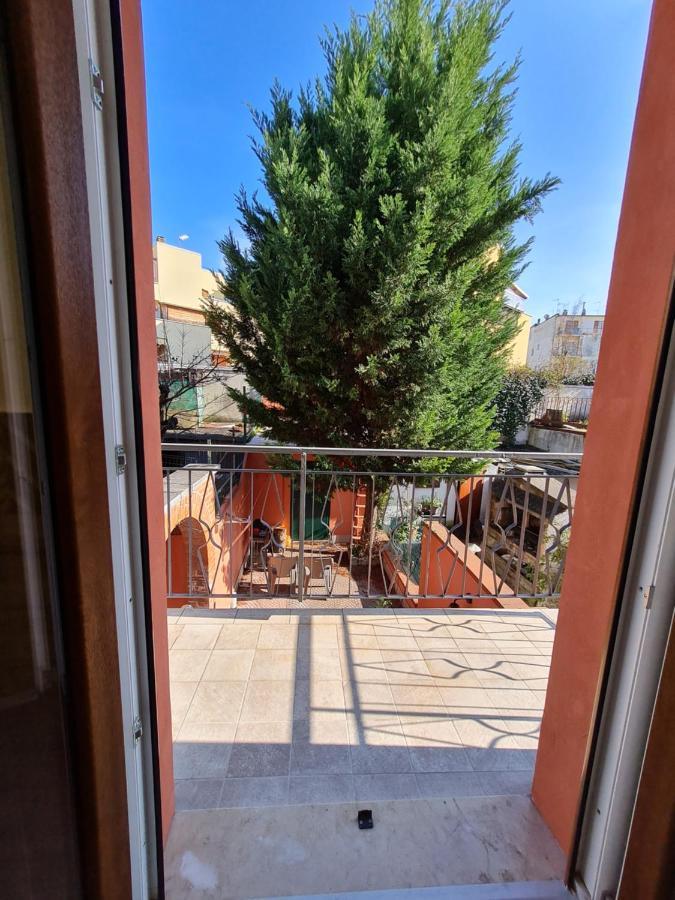 Al Castello - Aeroporto Delle Marche - Ancona Apartment Фалконара Маритима Екстериор снимка